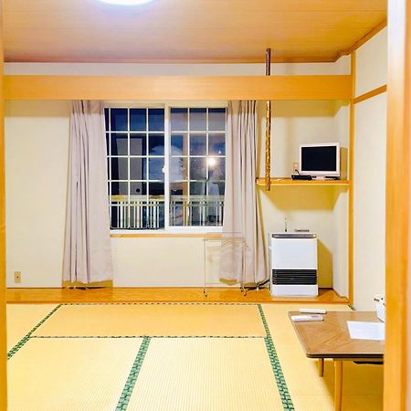 Seki  Snowhouse Memorie Hotel-石打丸山 מראה חיצוני תמונה