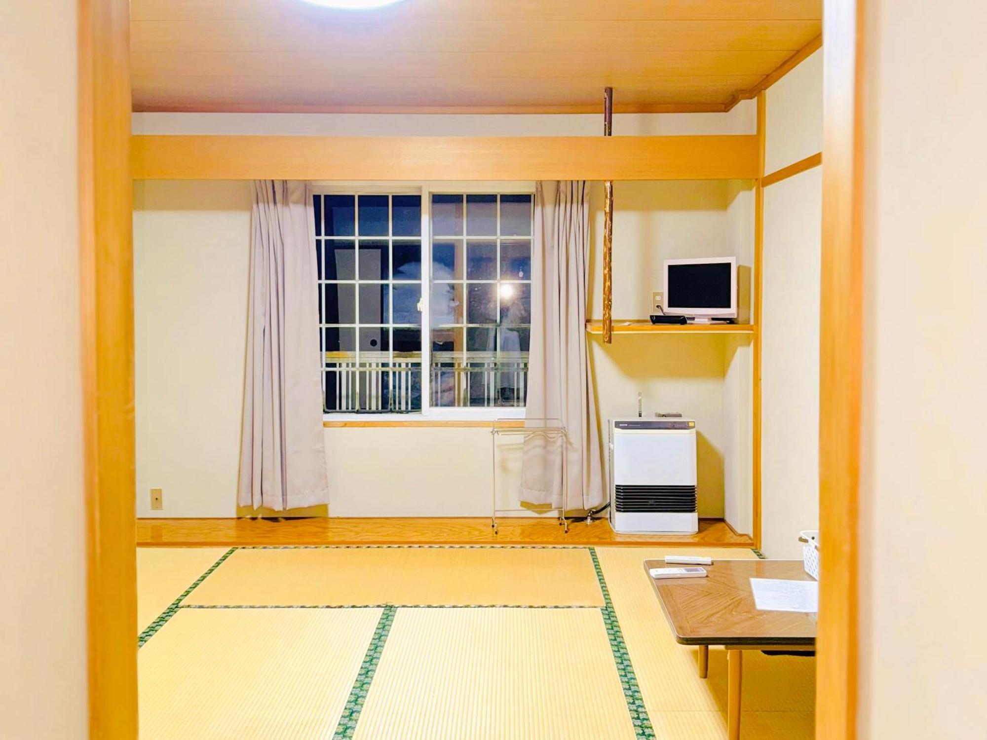 Seki  Snowhouse Memorie Hotel-石打丸山 מראה חיצוני תמונה